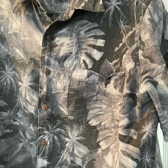 Caribbean Joe Mens Black & Geay Hawaiian Button Down Shirt Size XL Short Sleeve - Picture 3 of 7